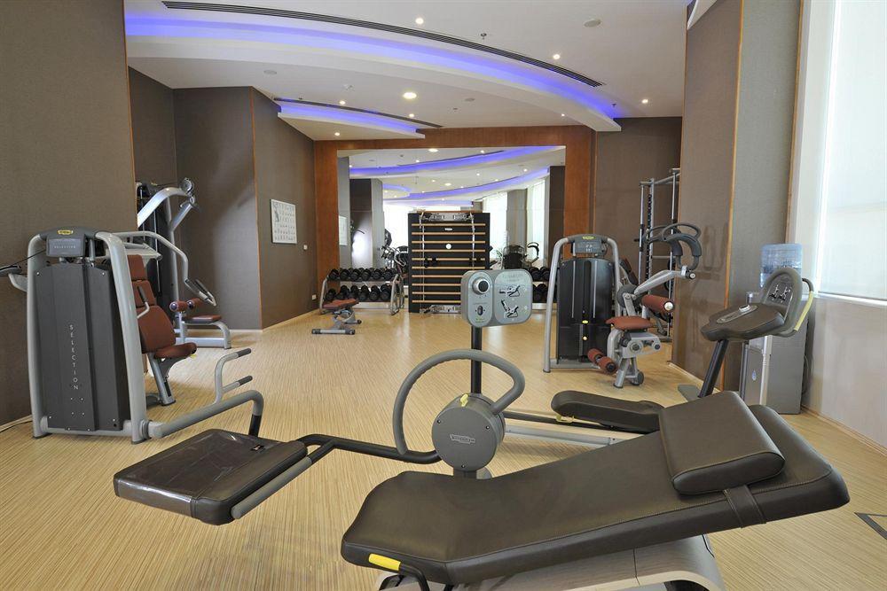 Fraser Suites Seef Bahrain Manama Facilities photo A gym in a hotel